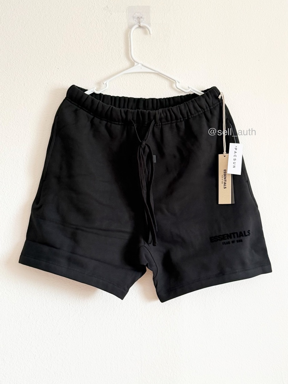 Fear of God ESSENTIALS Stretch Lim Shorts - NEW (❗️only $38+ offers accepted)